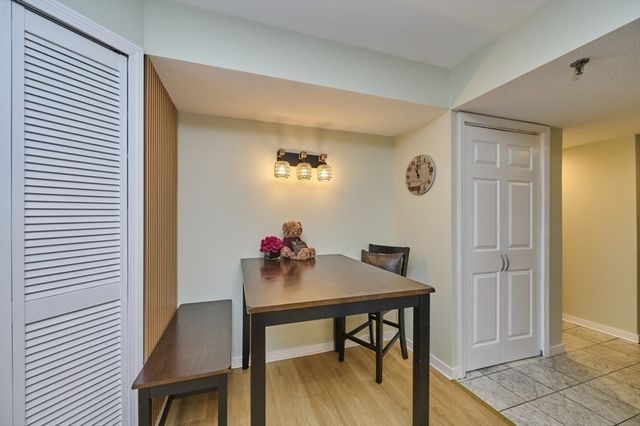 147 Kelton St 609, Boston, MA 02134