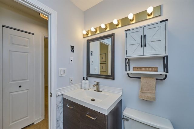 147 Kelton St 609, Boston, MA 02134