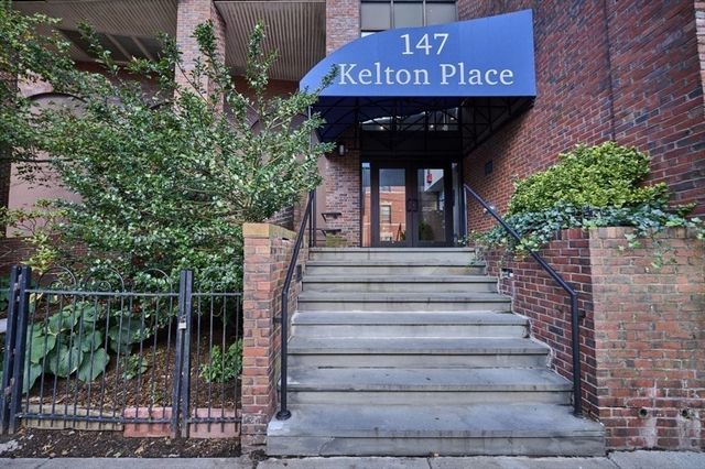 147 Kelton St 609, Boston, MA 02134