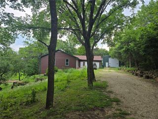 1619 E 318th Road, Lecompton, KS 66050