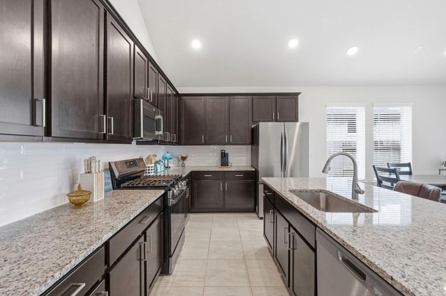 814 White Pine Haven Lane, Crosby, TX 77532