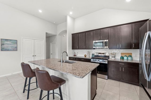 814 White Pine Haven Lane, Crosby, TX 77532