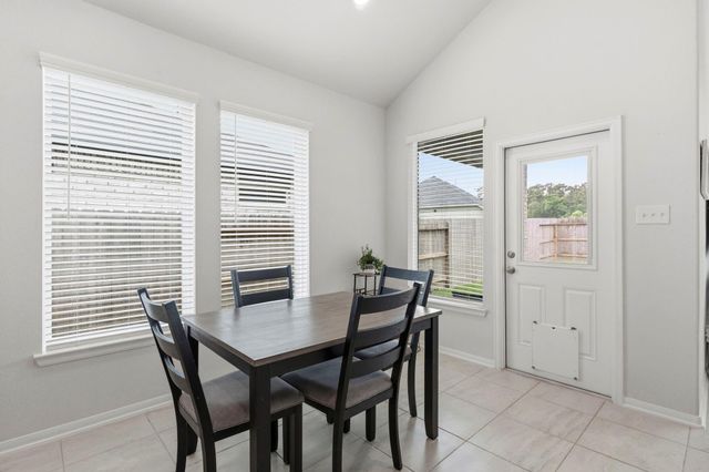 814 White Pine Haven Lane, Crosby, TX 77532