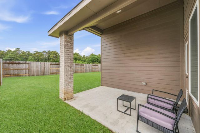 814 White Pine Haven Lane, Crosby, TX 77532