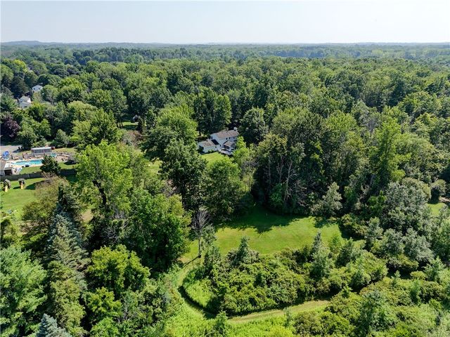 5713 Lincoln Road, Ontario, NY 14519