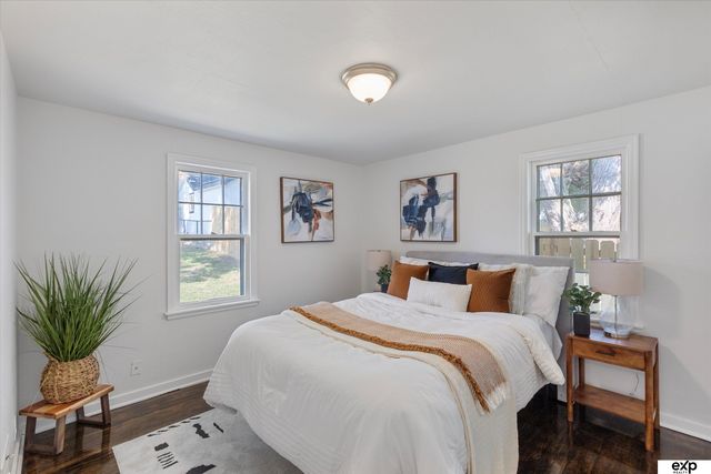 2208 N 60th Street, Omaha, NE 68104