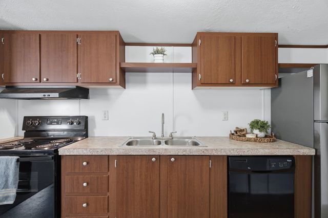1684 Gale Drive, Pelican Bay, TX 76020