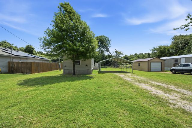 1684 Gale Drive, Pelican Bay, TX 76020