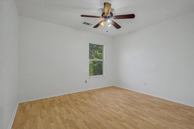 8010 Fox Street Street, Baytown, TX 77523