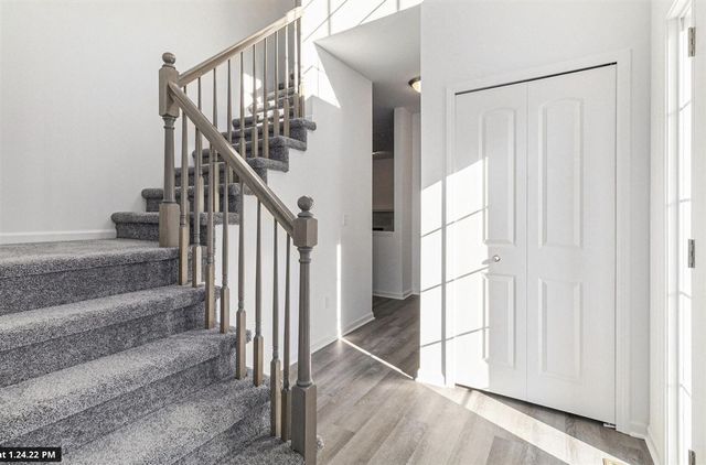 43640 S Timberview Drive, Belleville, MI 48111