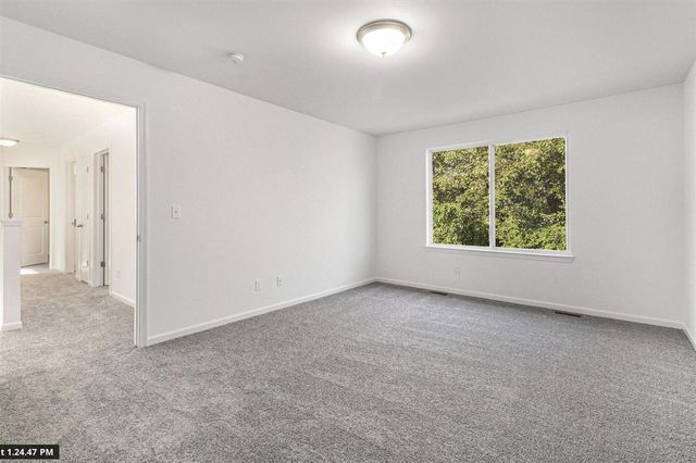 43640 S Timberview Drive, Belleville, MI 48111