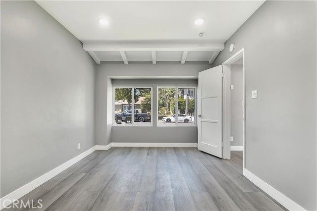 18234 Sugarman Street, Tarzana (los Angeles), CA 91356