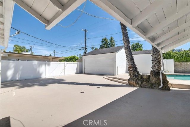18234 Sugarman Street, Tarzana (los Angeles), CA 91356