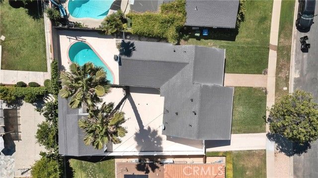 18234 Sugarman Street, Tarzana (los Angeles), CA 91356
