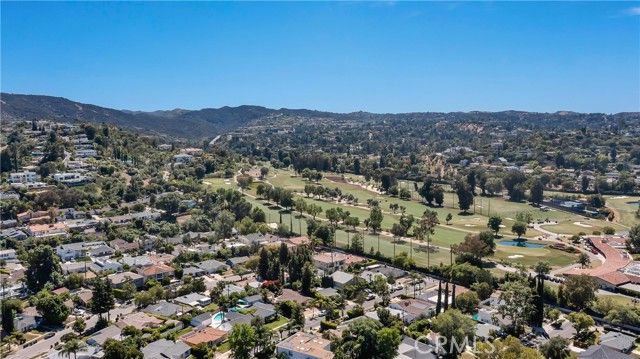 18234 Sugarman Street, Tarzana (los Angeles), CA 91356