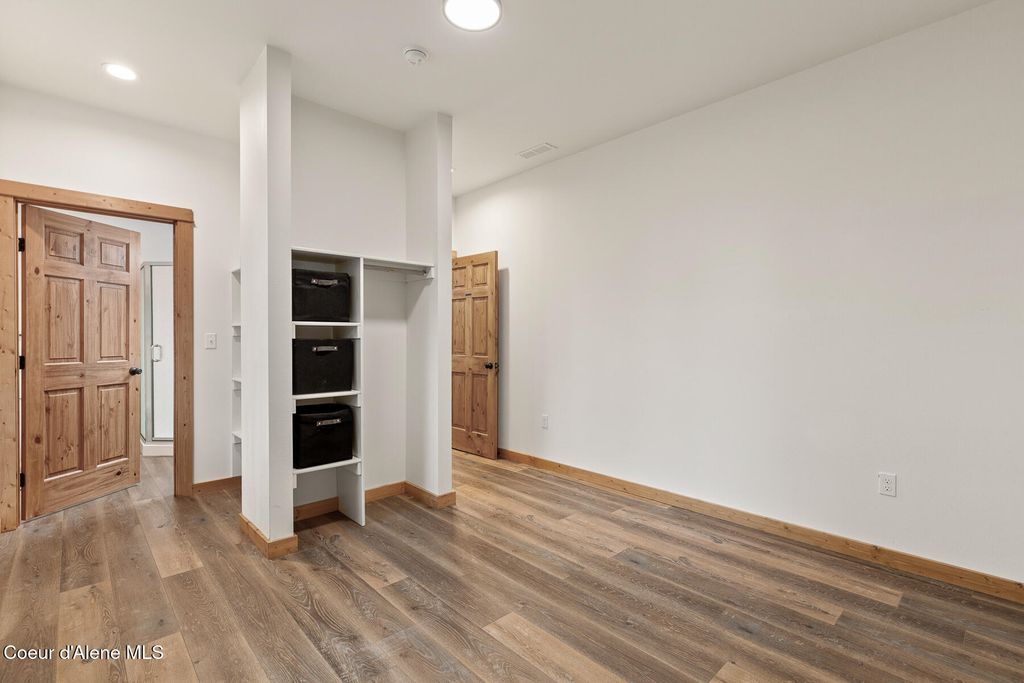 672 Hopkins RD, Sandpoint, ID 83864 photo 59