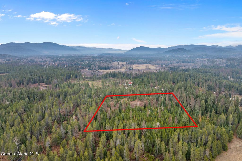 672 Hopkins RD, Sandpoint, ID 83864 photo 68