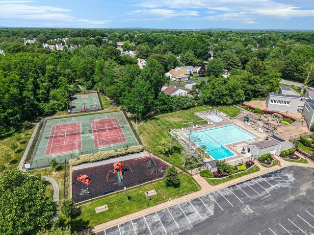 1 Thrush Path, Coram, NY 11727