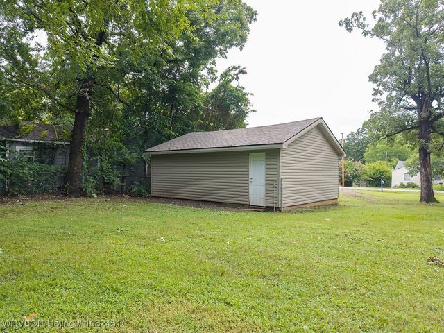 4105 S 21 Street, Fort Smith, AR 72903