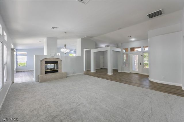 7411 Bridlehorne Avenue, Las Vegas, NV 89131