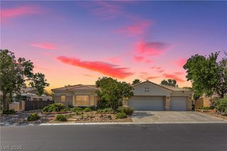 7411 Bridlehorne Avenue, Las Vegas, NV 89131