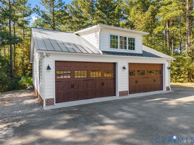 305 Clayville Rd, Powhatan, VA 23139