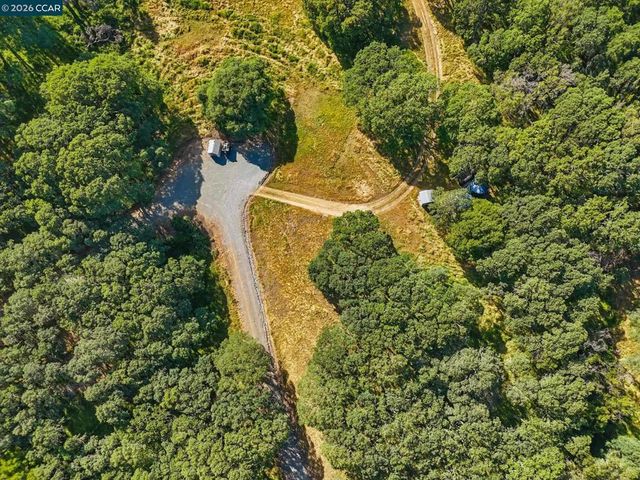 2000 Curry Canyon Rd, Clayton, CA 94517