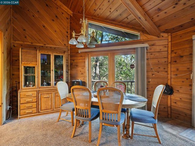 2000 Curry Canyon Rd, Clayton, CA 94517