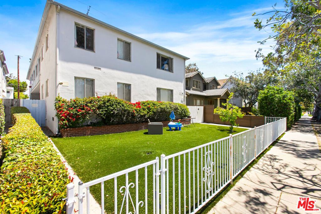 947 7th Street, Santa Monica, CA 90403