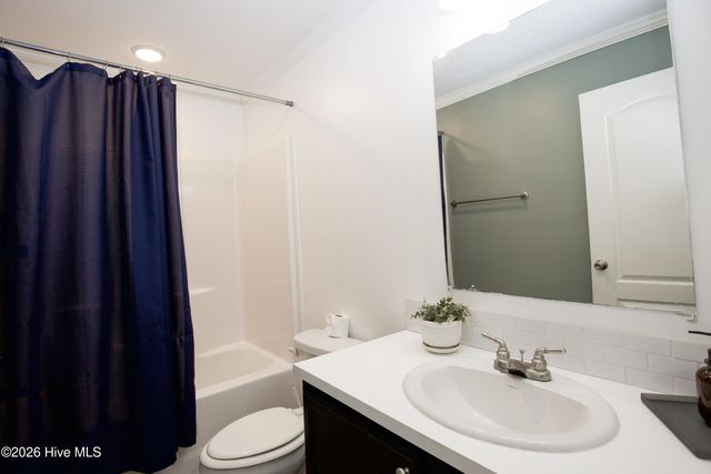 315 Pickett Circle, Vass, NC 28394