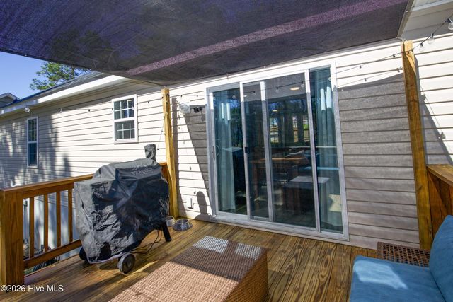 315 Pickett Circle, Vass, NC 28394