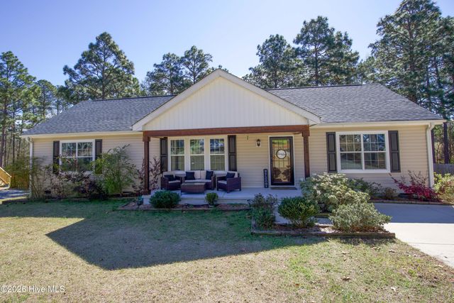 315 Pickett Circle, Vass, NC 28394