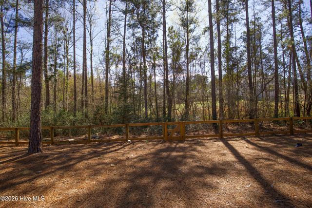 315 Pickett Circle, Vass, NC 28394