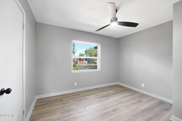 6124 WOODSIDE Drive, Jacksonville, FL 32210