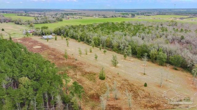 5S Chumuckla Hwy, Pace, FL 32571