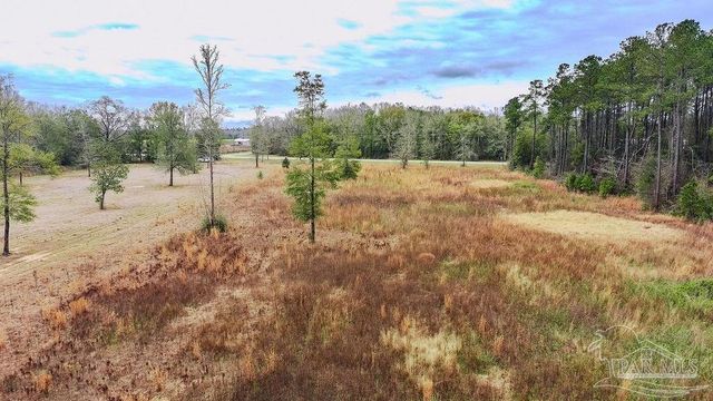 5S Chumuckla Hwy, Pace, FL 32571