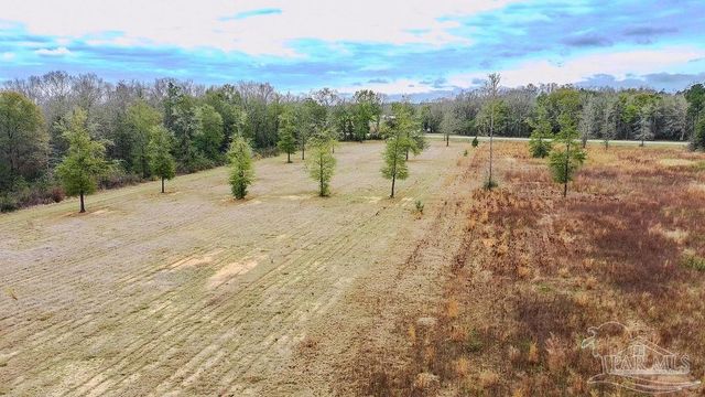 5S Chumuckla Hwy, Pace, FL 32571