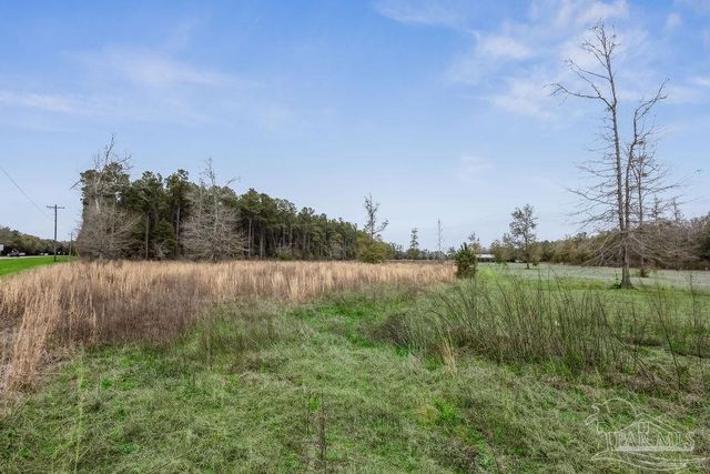 5S Chumuckla Hwy, Pace, FL 32571