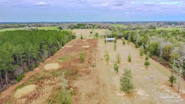 5S Chumuckla Hwy, Pace, FL 32571