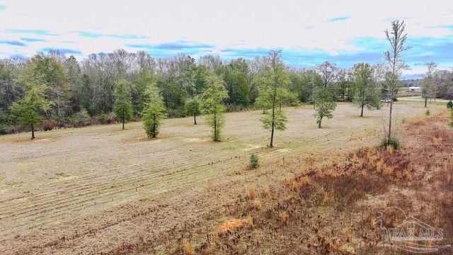 5S Chumuckla Hwy, Pace, FL 32571