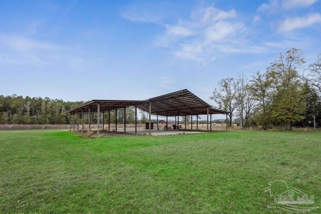 5S Chumuckla Hwy, Pace, FL 32571