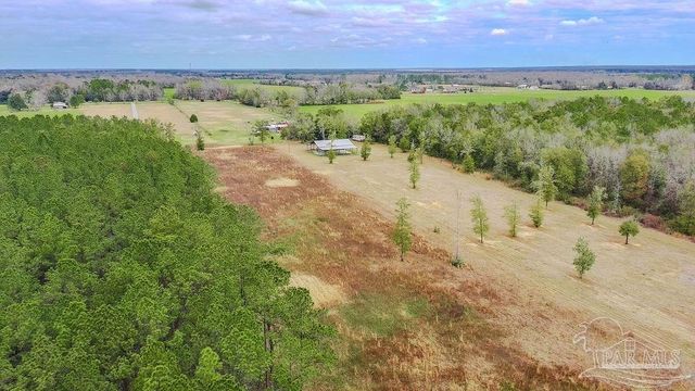 5S Chumuckla Hwy, Pace, FL 32571