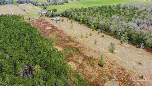 5S Chumuckla Hwy, Pace, FL 32571