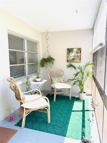 3711 ALMERIA AVENUE 3N, Sarasota, FL 34239