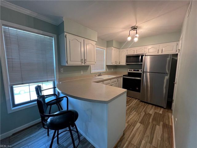 849 Baldwin Ave Apt 1B, Norfolk, VA 23517