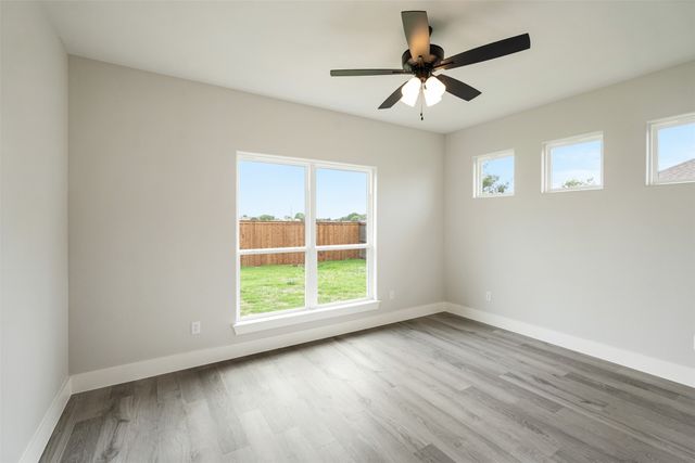 509 Limestone Circle, Mabank, TX 75147