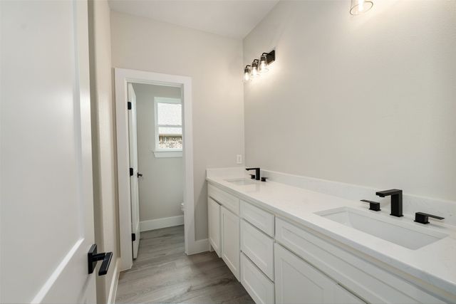 509 Limestone Circle, Mabank, TX 75147