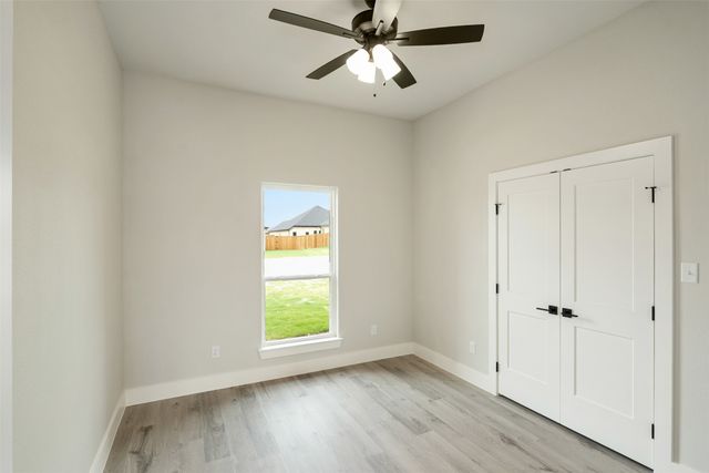 509 Limestone Circle, Mabank, TX 75147