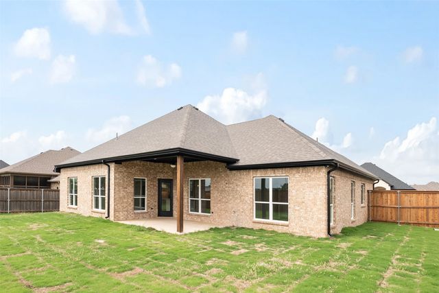 509 Limestone Circle, Mabank, TX 75147