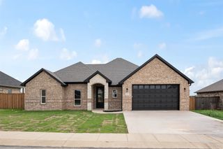 509 Limestone Circle, Mabank, TX 75147